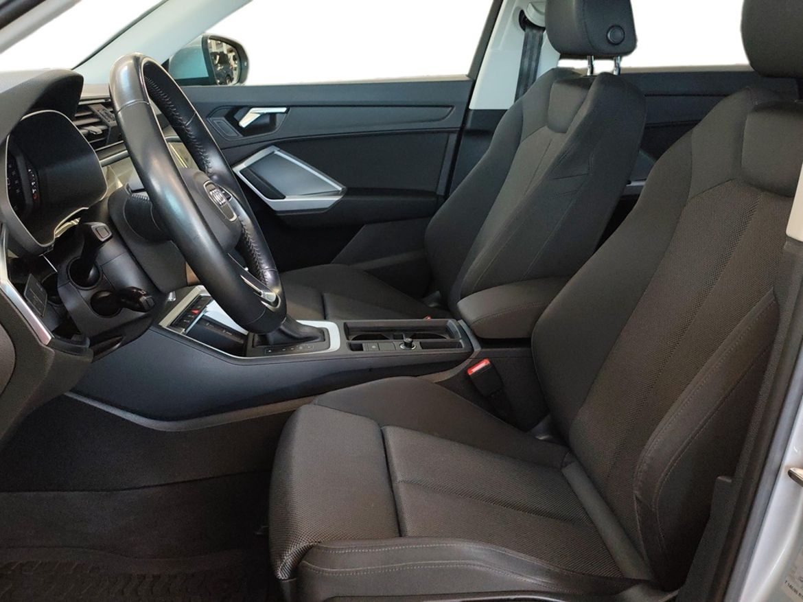 Audi Audi Q3 35 TDI — bild 9