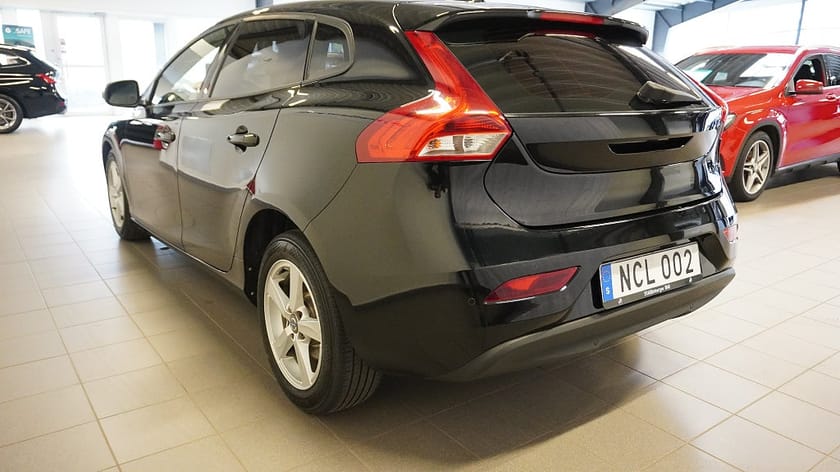 Bild 4 av Volvo V40 T2 KINETIC/EURO/BLUETOOTH/USB/NYSERVAD