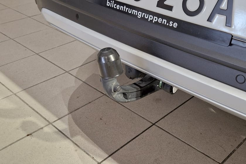 Bild 5 av Volkswagen T-Roc | Drag | Backkamera | Farthållare | Cockpit | 110