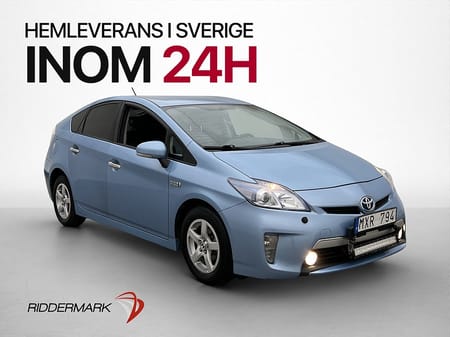 Toyota Prius Plug-in Hybrid Skinn Kamera Navi HUD M-Värmare