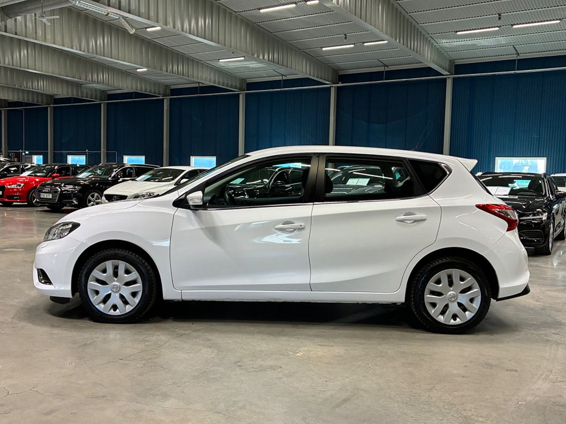 Nissan Pulsar 1.2 DIG-T 2015, bild 6/10