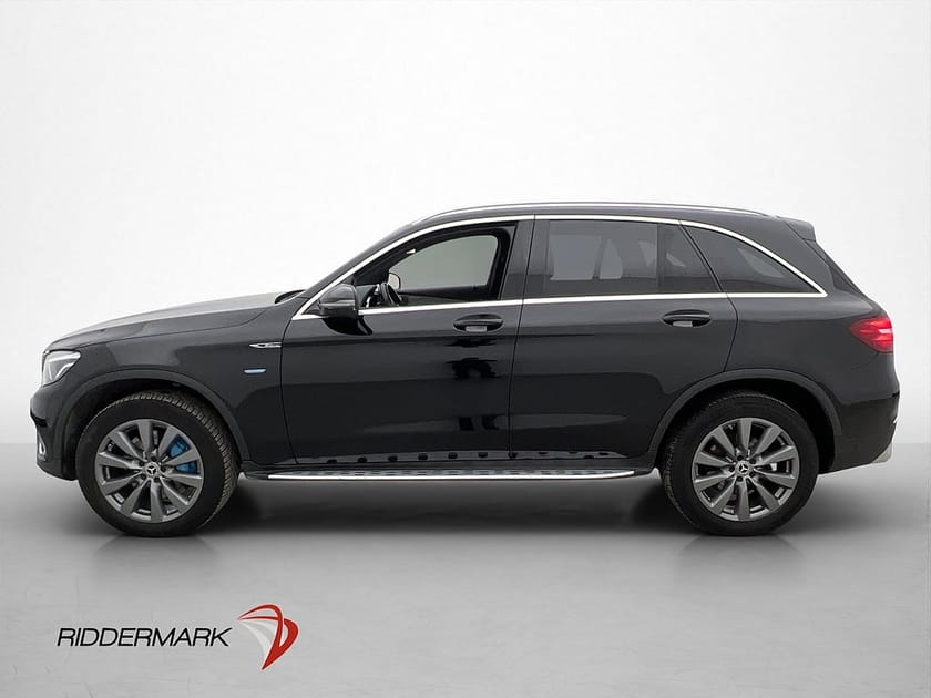 Bild 3 av Mercedes-Benz GLC 350 e 4MATIC 4M 7G Burmester Värmare Drag 327hk
