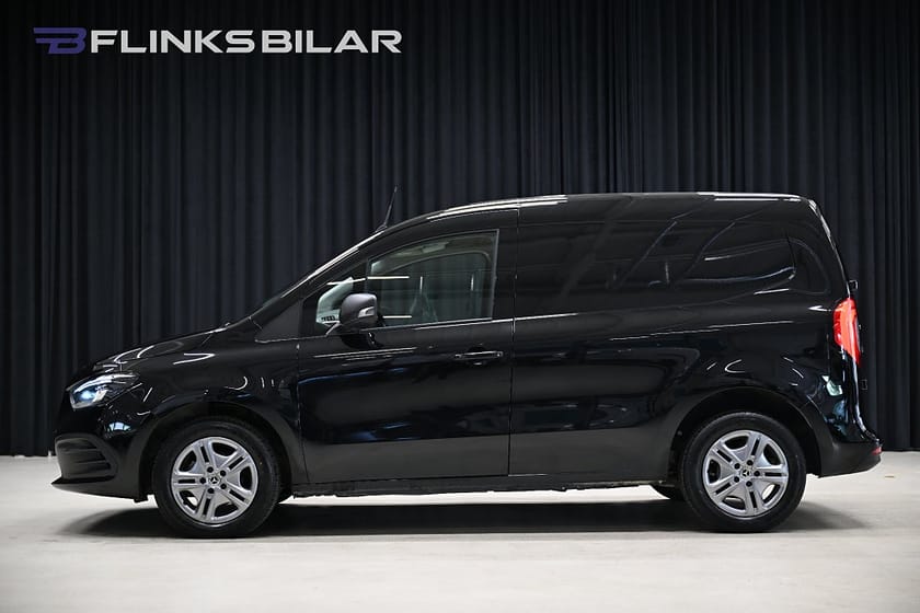 Bild 1 av Mercedes-Benz Citan 110 CDI PRO 95HK Nedlackad|LED|Drag|Backkamera|Leasbar