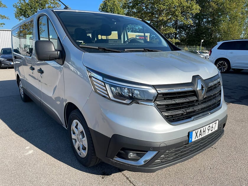 Bild 2 av Renault Trafic Passenger L2