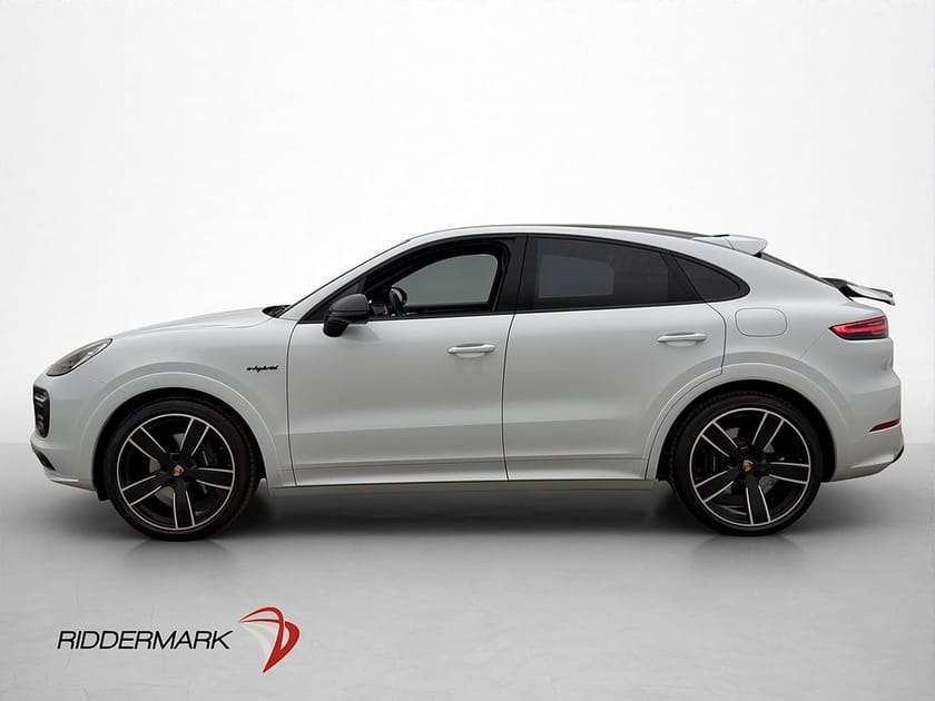 Bild 2 av Porsche Cayenne E-Hybrid Coupé Platinum Pano BOSE Luftfjäd