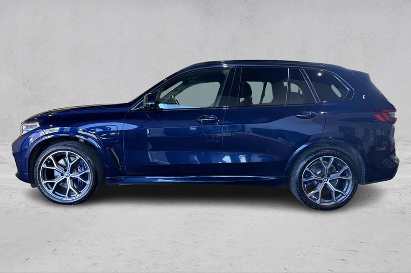 Bilde 2 av BMW X5 xDrive45e iPerformance M-SPORT INTERGRAL LUFT LASER PANO SOFT-CL.