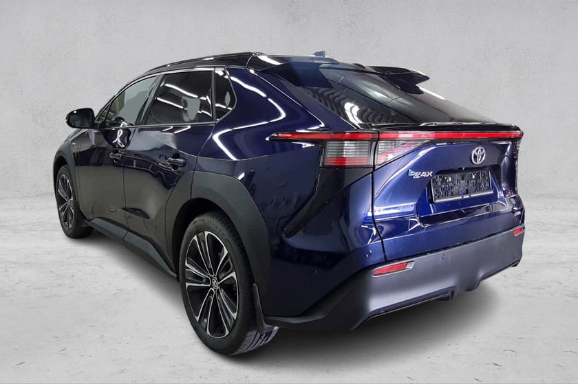 Bilde 3 av Toyota bZ4X AWD Executive BiTone - Skinn - Matrix - Adaptiv cruise