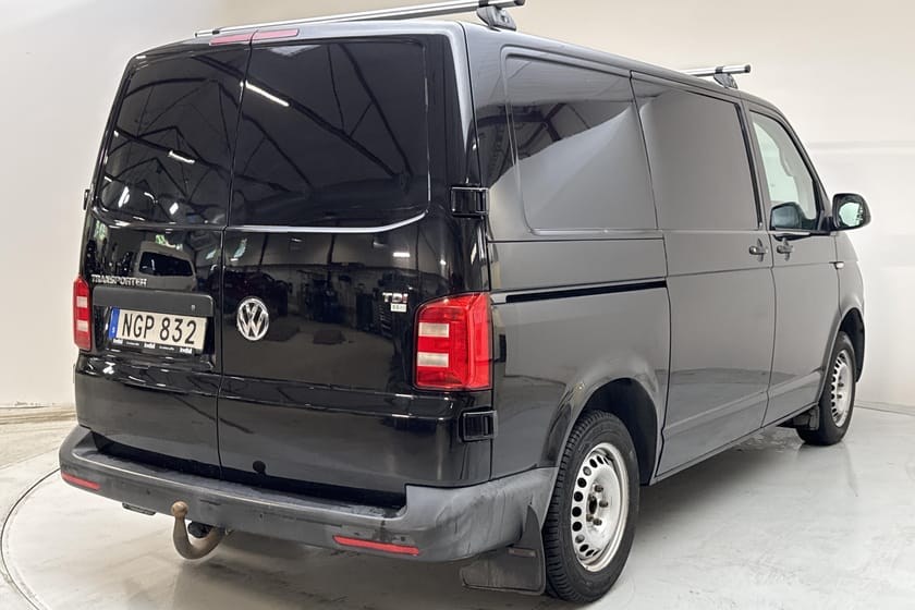 Bild 3 av Volkswagen Transporter T6 2.0 TDI BMT Skåp Verkstadsinredning