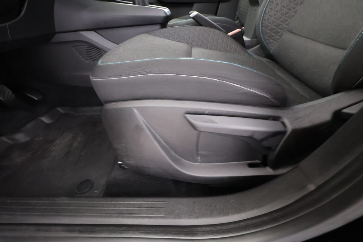 Renault Captur 2025 - miniatyr 17