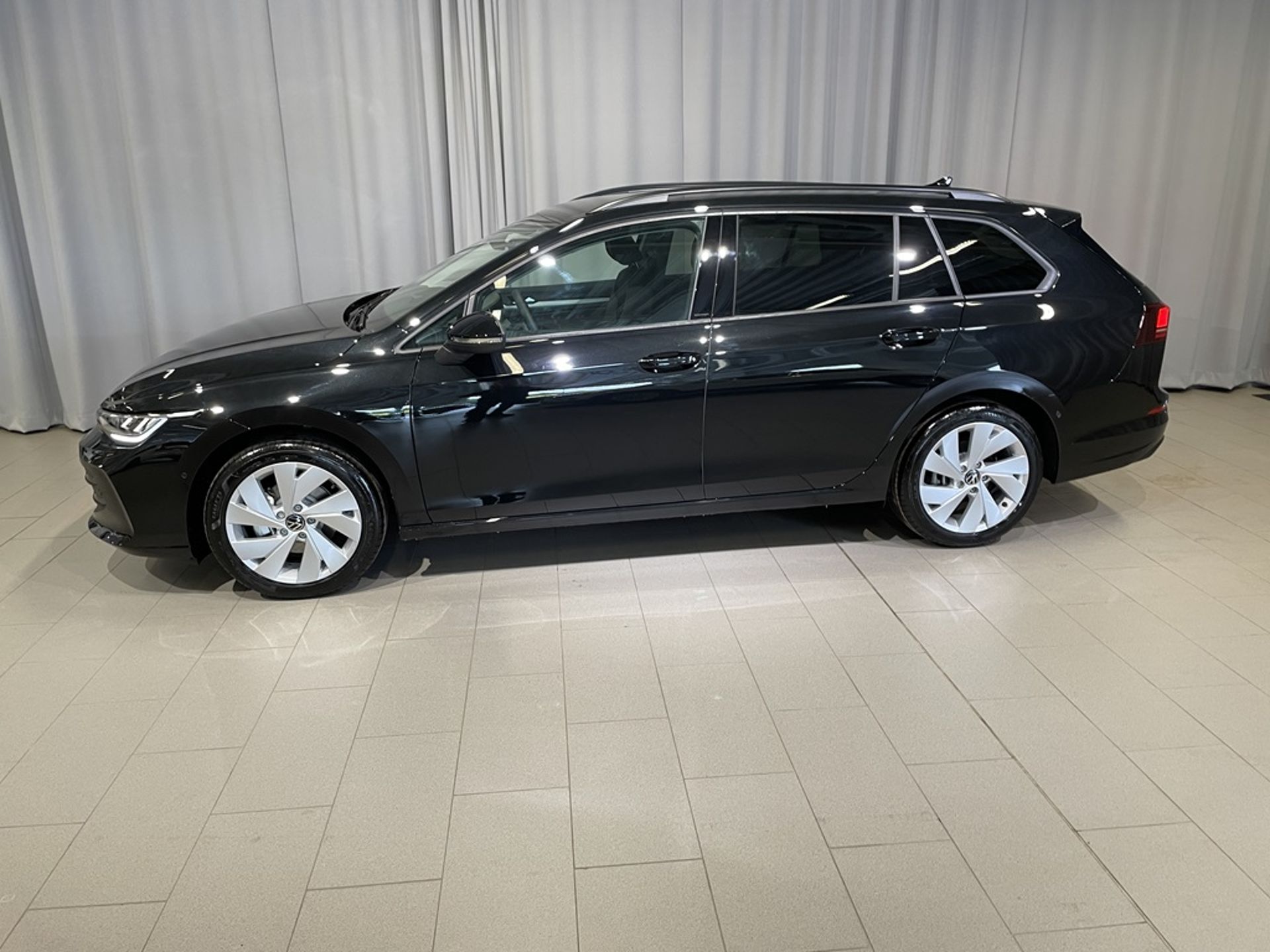 Volkswagen Golf 2026, bild 3/10