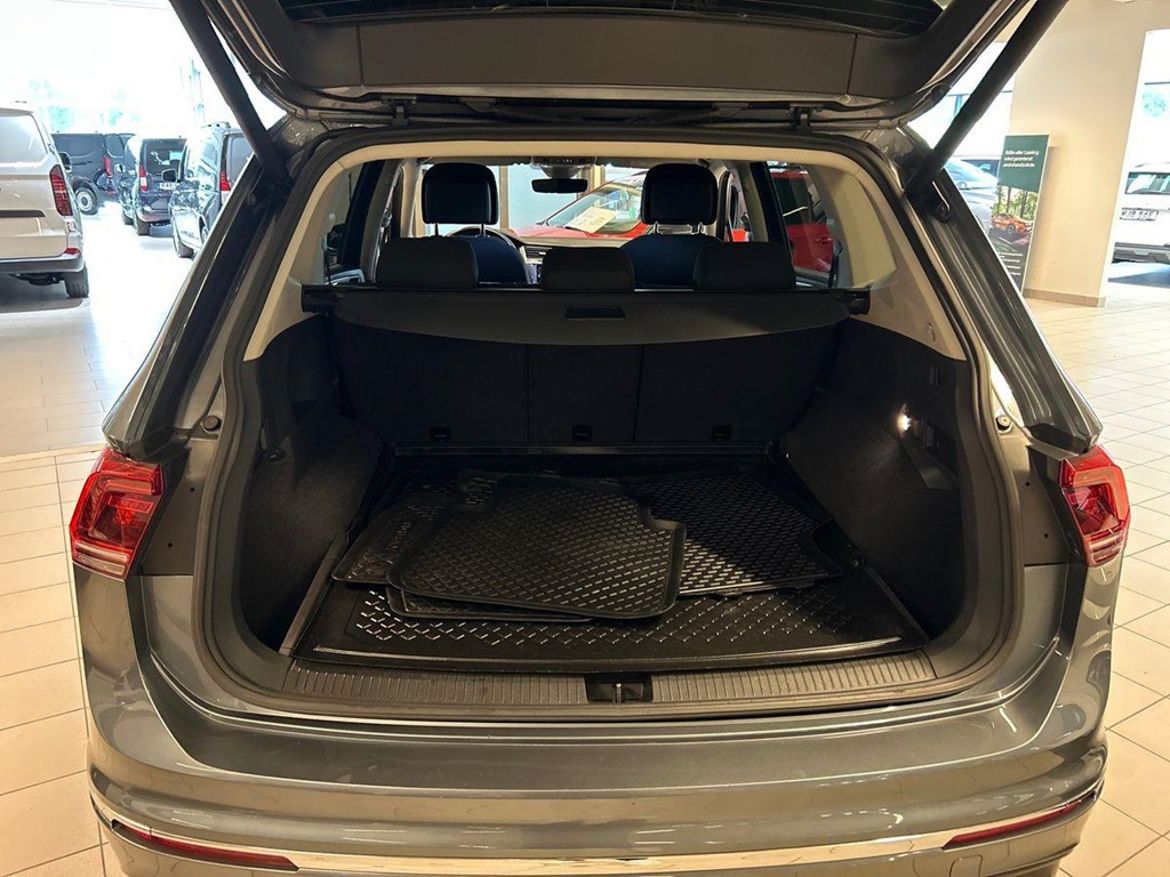 Volkswagen Volkswagen Tiguan Allspace 5-sätes — bild 24