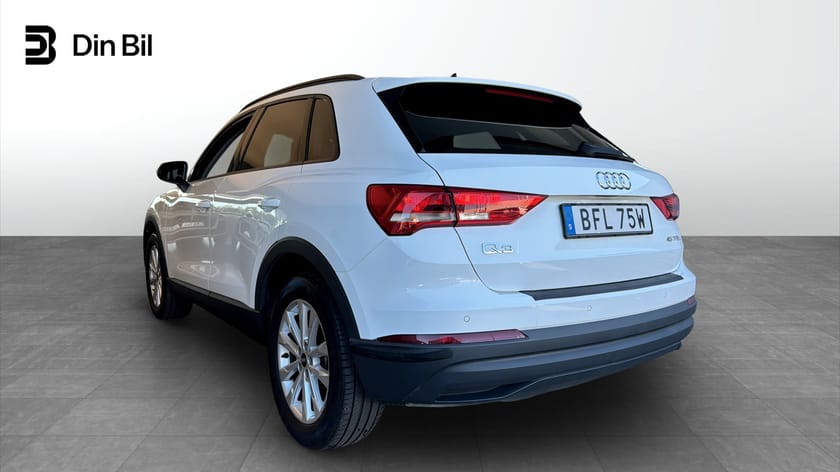 Bild 3 av Audi Q3 45 TFSI e Proline 245hk Drag/värmare