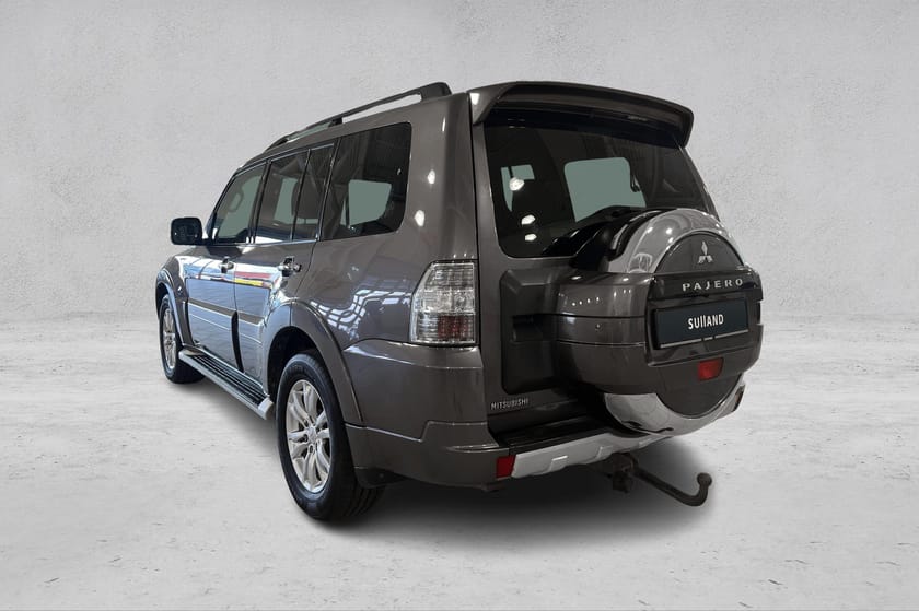 Bilde 3 av Mitsubishi Pajero 5-dørs | Godt vedlikeholdt | 3,5t hengervekt | 4x4 |
