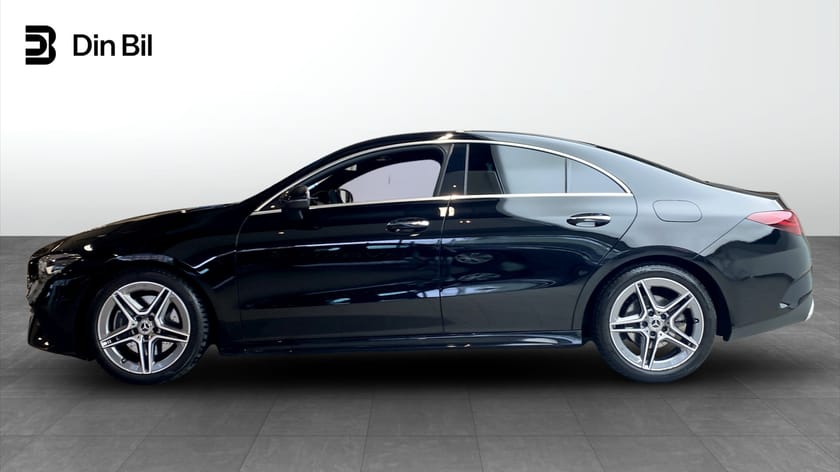Bild 2 av Mercedes-Benz CLA 200 AMG Premium/Panorama