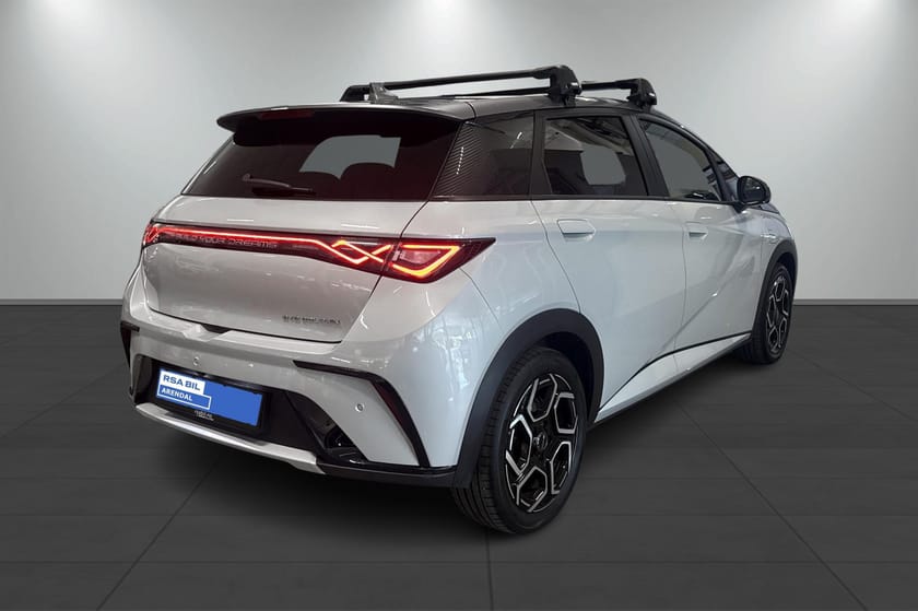 Bilde 3 av BYD Dolphin Design /427km /60,4kWh /Takstativ /APP /Carplay