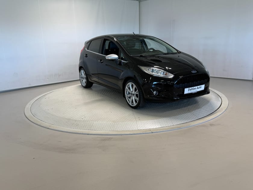 Bilde 2 av Ford Fiesta 5-dørs 1,0 125hk Titanium Radio/BT/Delskinn/S+V