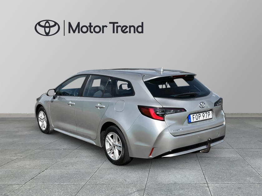 Bild 3 av Toyota Corolla Touring Sports 1,2T MAN ACTIVE LÅGA MIL DRAG!