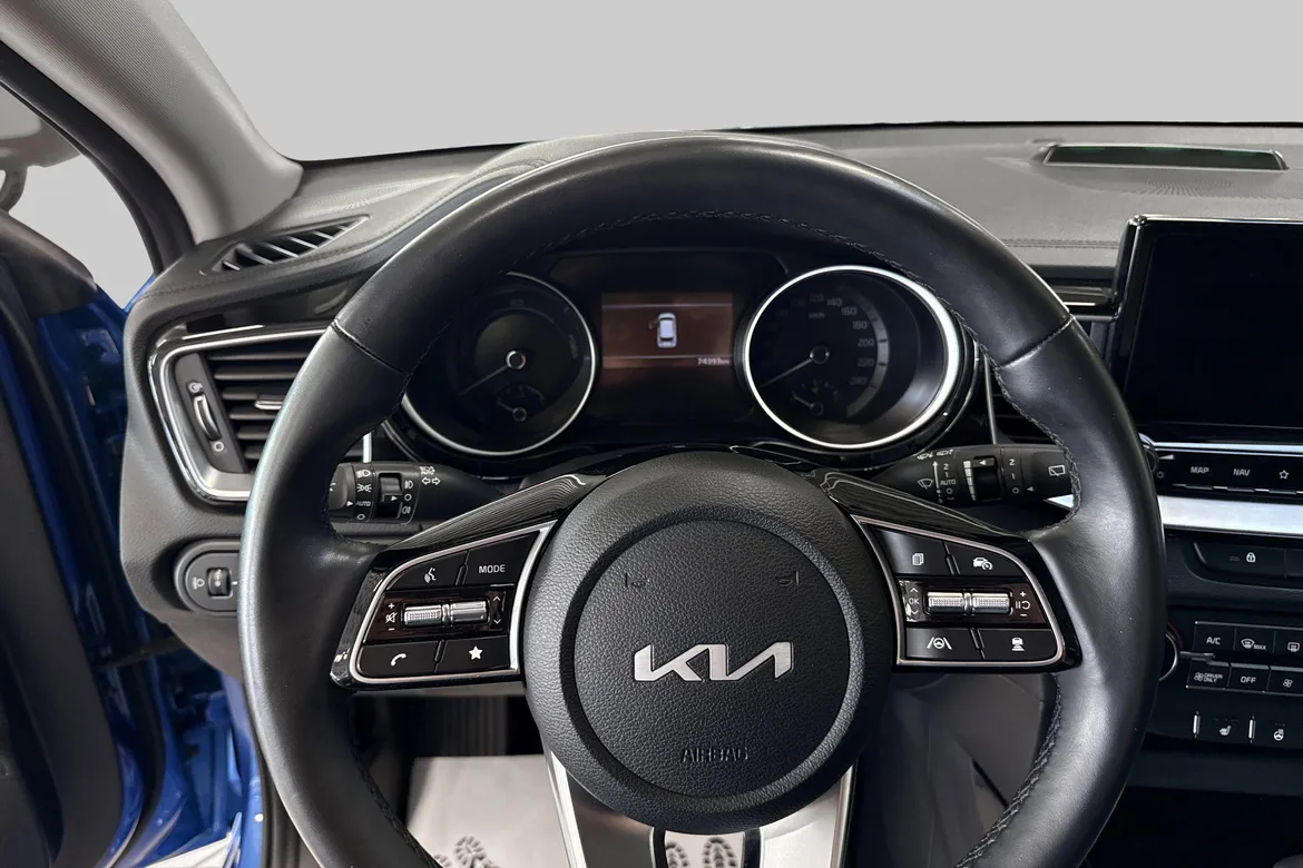 picture of a car