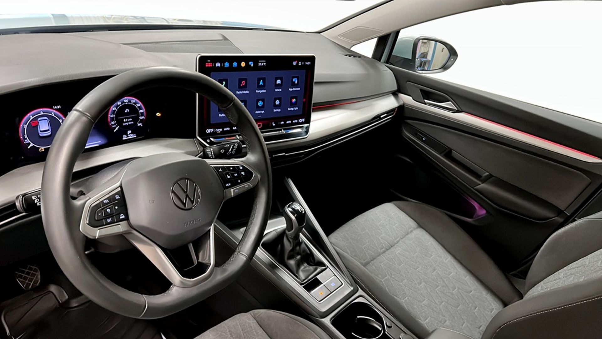 Volkswagen Golf 2025, bild 7/10