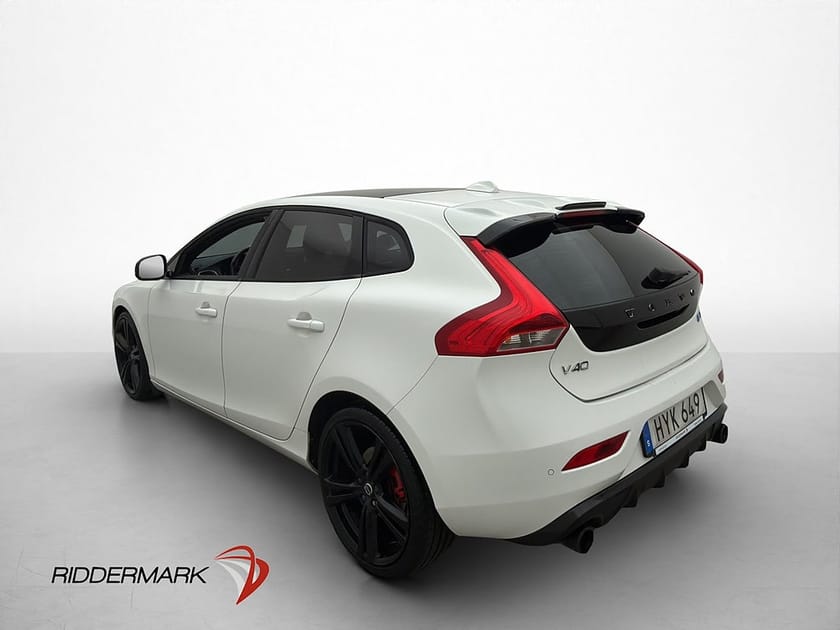 Bild 5 av Volvo V40 T5 245hk R-Design Carbon Edition H/K Kamera P-Värm
