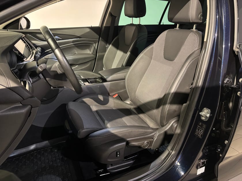 Bild 5 av Opel Insignia Sports Tourer 2.0 CDTI | Dragkrok |