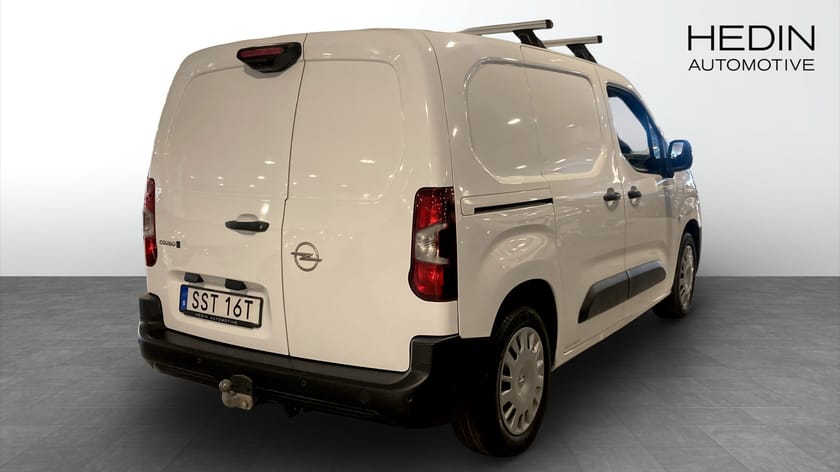 Bild 2 av Opel Combo Cargo 1.5 Euro 6 Drag/Värmare/Backkamera/Moms