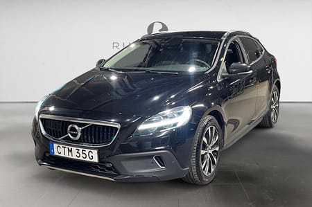 Volvo V40 Cross Country T3 152 HK AUT MOMENTUM NAVI B-VÄRM VOC 866KR/ÅR