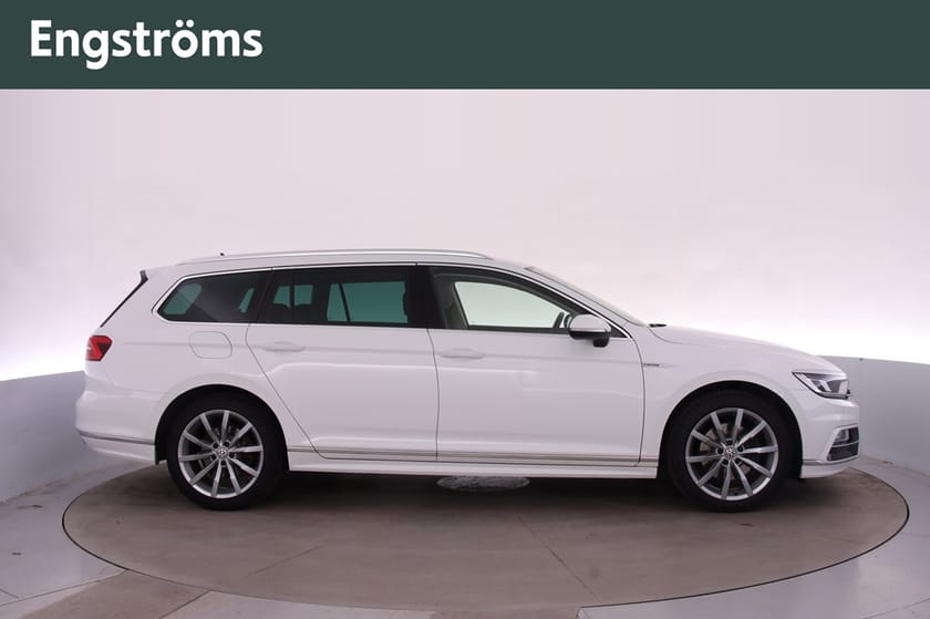 Bild 2 av Volkswagen Passat Sportscombi GT TDI 190 HK DSG 4MOTION R-Line