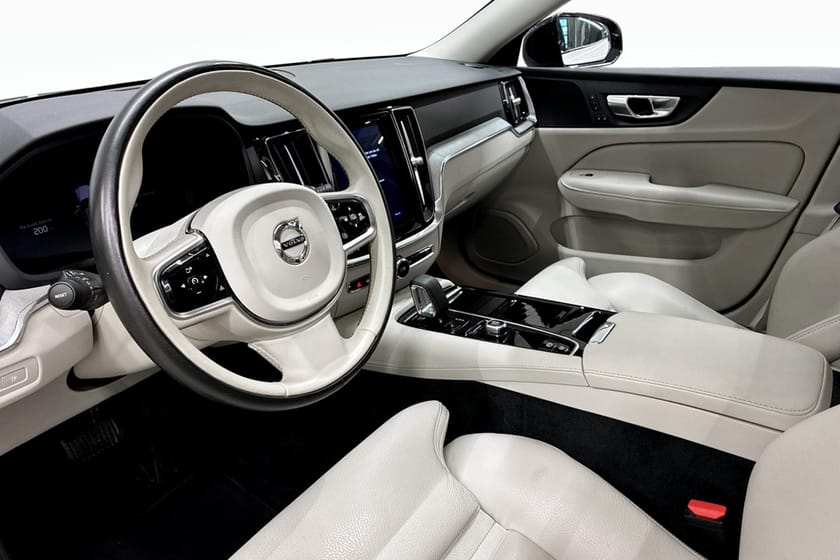 Bild 5 av Volvo S60 Recharge T6 II Plus Dark
