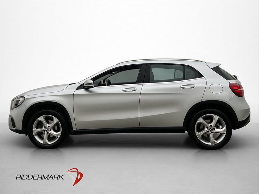 Bild 4 av Mercedes-Benz GLA 200 Progressive Kamera H/K Navi Värmare
