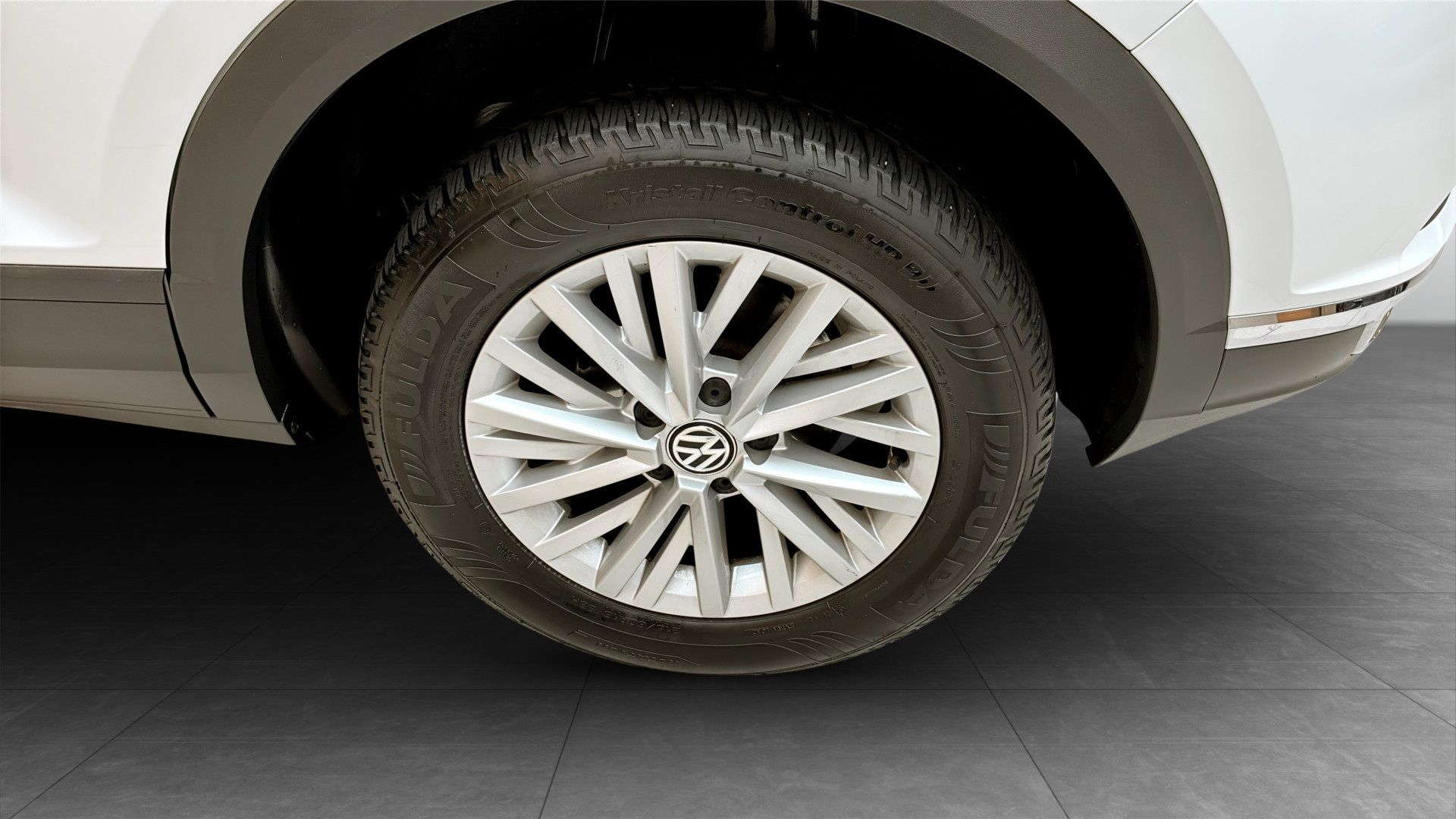 Volkswagen T-Roc 2020, bild 6/10