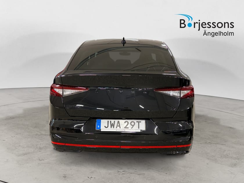 Bild 4 av Škoda Enyaq Coupé RS iV 299 HK 4X4