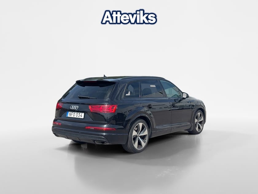 Bild 3 av Audi Q7 3.0 TDI 272HK S-Line | A-Luftfjädring | Drag
