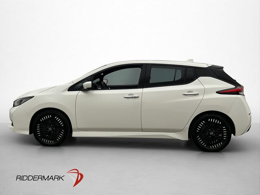 Bild 5 av Nissan Leaf 150hk MOMS Döda-vinkel Navi 360-Kamera