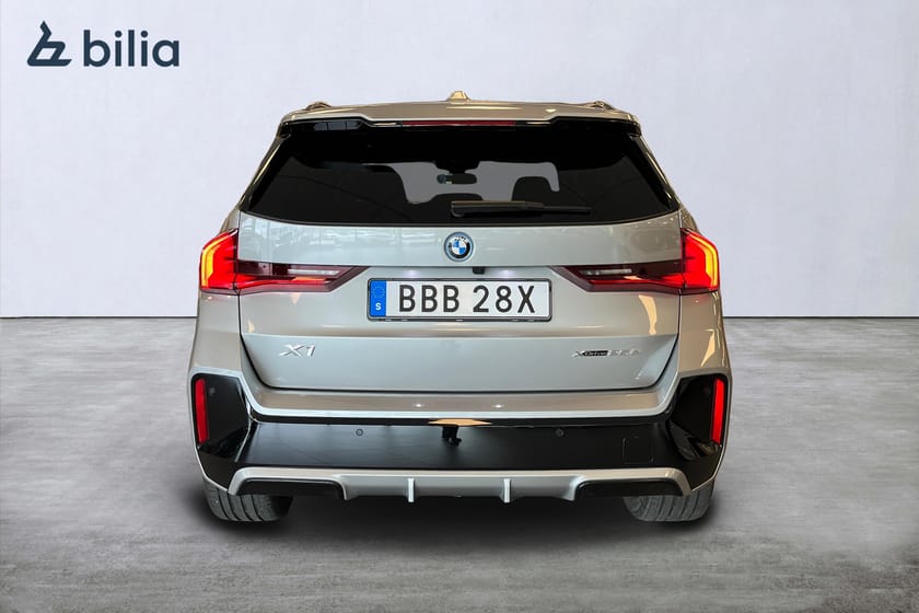 Bild 5 av BMW X1 xDrive25e |M Sport|Drag|Harman Kardon|Elstol minne