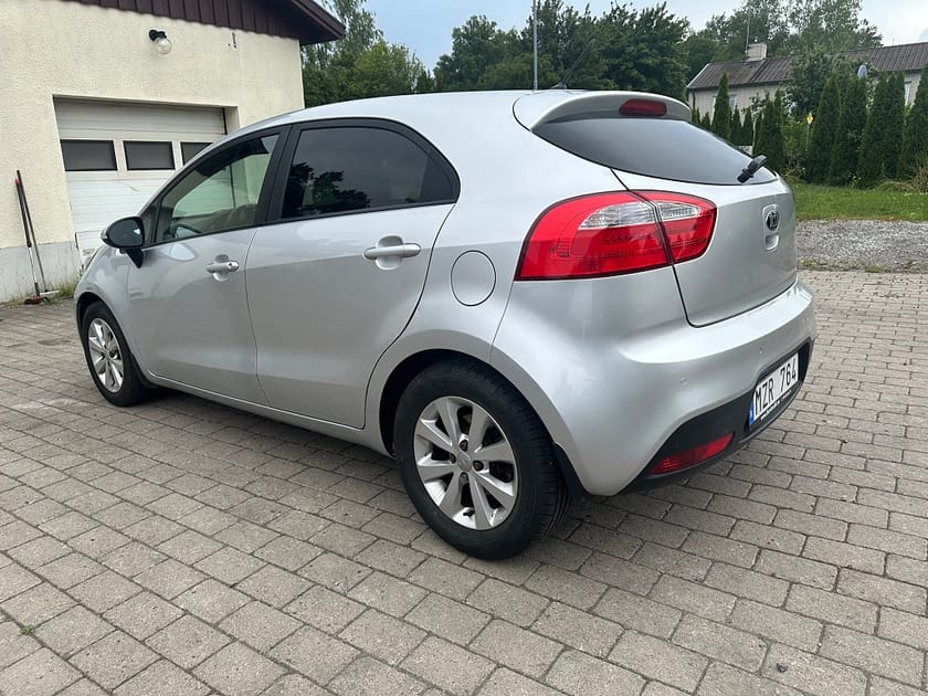 Bild 4 av Kia Rio 5-dörrar 1.4 CVVT GLS Euro 5/backsensor/M-Värmare