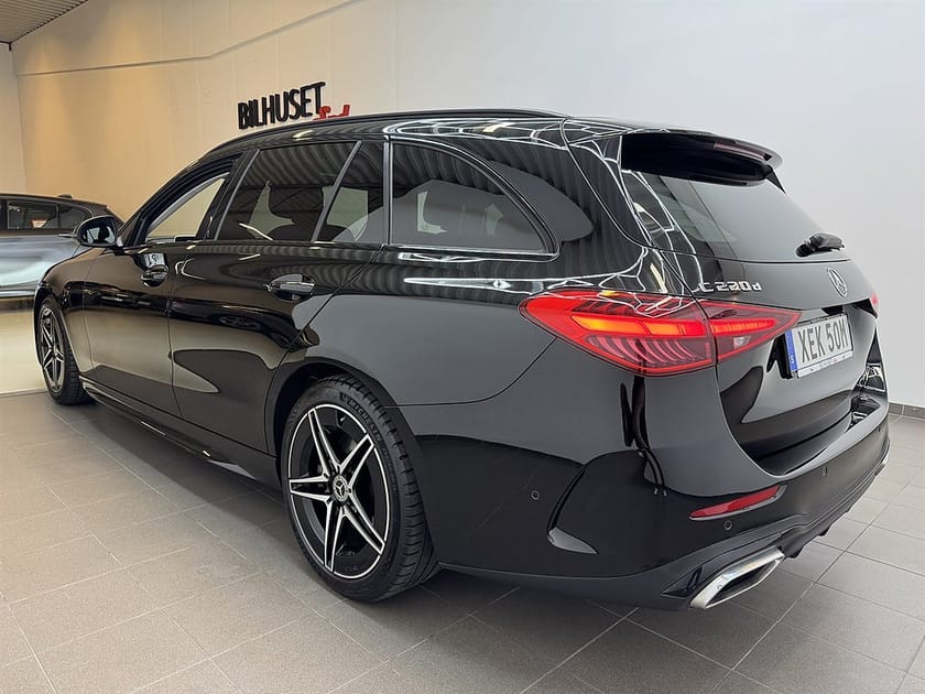 Bild 4 av Mercedes-Benz C 220 T d 200hk AMG Line Moms/NightP/AdaptivF/Navi/Bkamera/Krok
