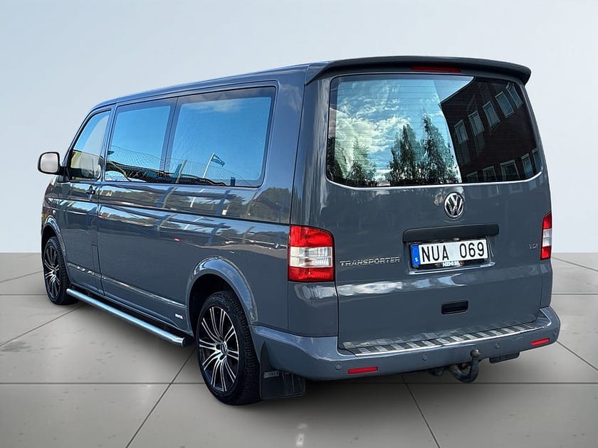 Bild 5 av Volkswagen Transporter Kombi T30 2.0 TDI SoV-Däck/Värmare/Drag