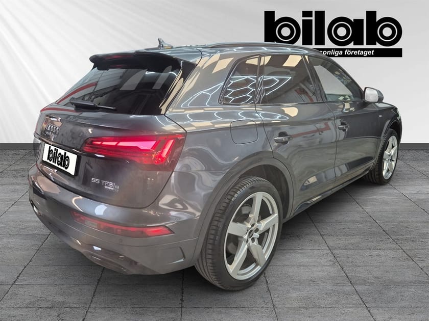 Bild 4 av Audi Q5 55 TFSI e quattro TFSIe S-line 367 HK S-tronic *mycket ut
