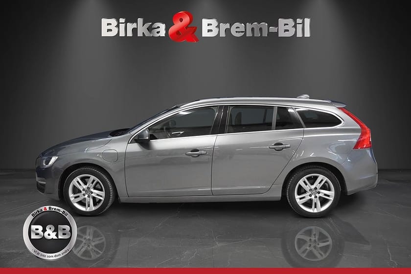 Bild 5 av Volvo V60 D6 Hybrid Summum 298hk VOC, DRAG AWD TAKLUCKA