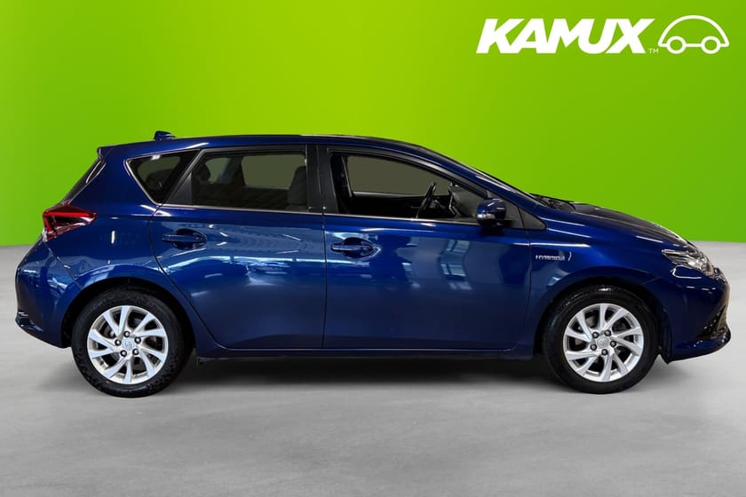 Bild 2 av Toyota Auris Hybrid e-CVT 136hk Active Kamera Nyservad