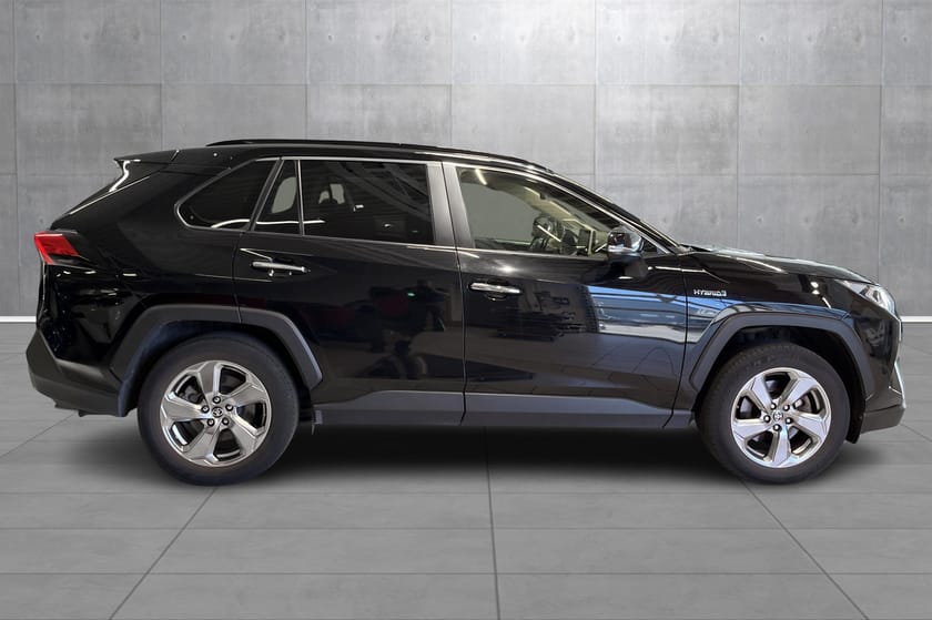 Bilde 5 av Toyota RAV4 Hybrid AWD-i 2.5 Executive AWD Hybrid, Rentekamp. 6,25% med 35% EK