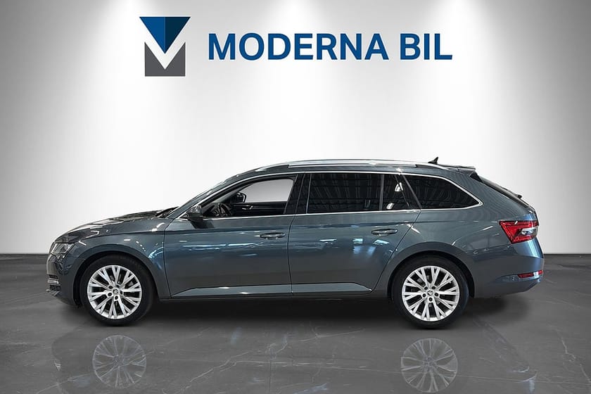 Bild 3 av Škoda Superb Kombi Skoda 2.0 TDI 190hk 4x4 Style + Business Moms Drag Skinn Bkam