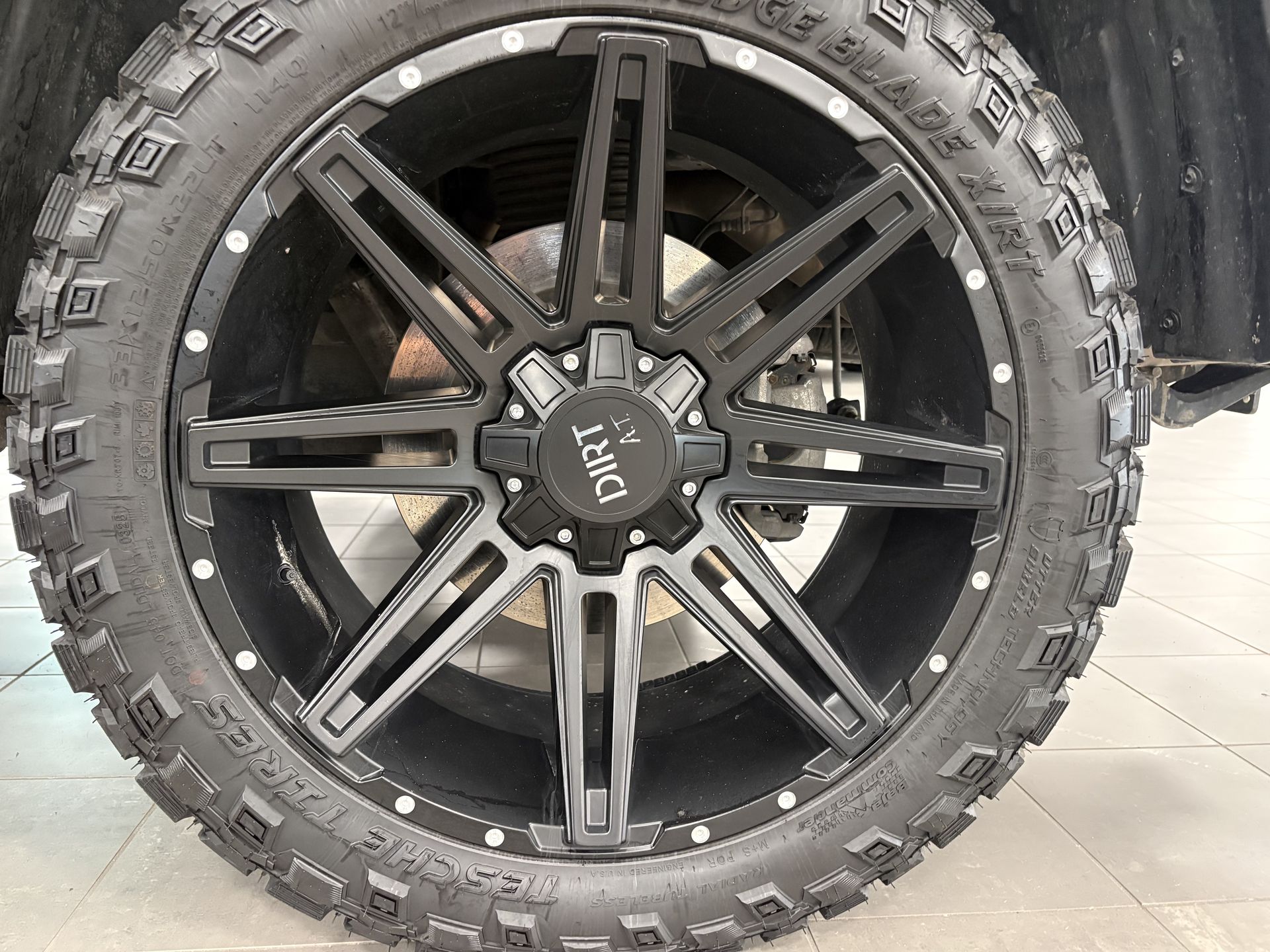 RAM 1500 LIMITED CREW CAB 4X4 2024, bild 7/10