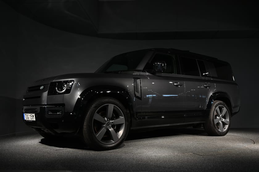Bild 2 av Land Rover Defender 130 V8 P500 EDITION