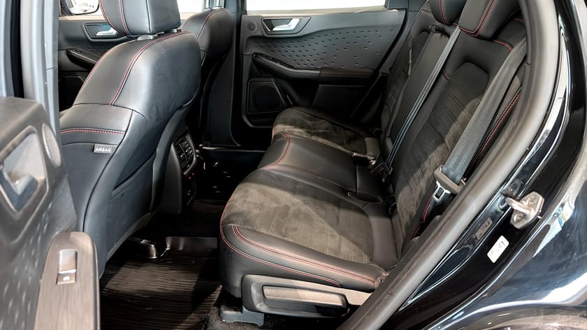 Bild 5 av Ford Kuga Plug-In Hybrid ST-LINE