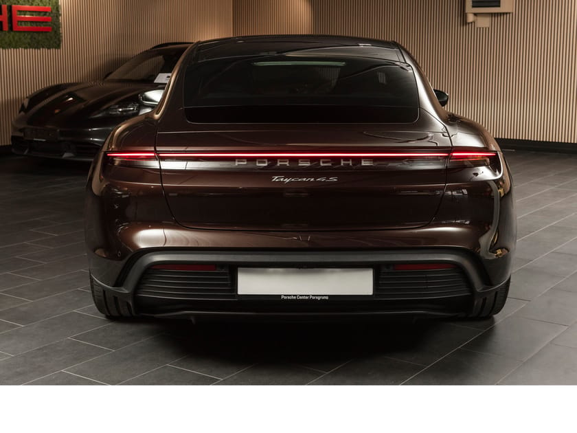 Bilde 5 av Porsche Taycan 4S PAW/Pano/Matrix/Sport-chrono/BOSE/PBP/InnoDrive/+++