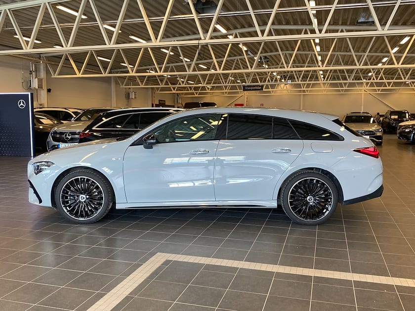 Bild 4 av Mercedes-Benz CLA 250 e Shooting Brake Brake, AMG Night, Premium, Burmester