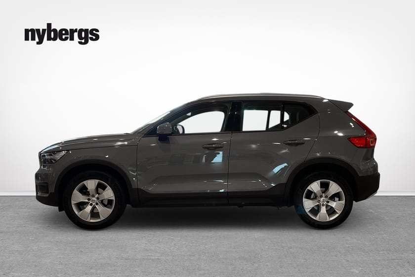 Bild 2 av Volvo XC40 T2 FWD Momentum Advanced