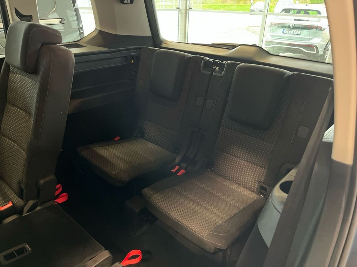 Volkswagen Volkswagen Touran — bild 9